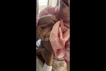 Desahan Tante Lusty Ngerintih Kenceng Keenakan Becek